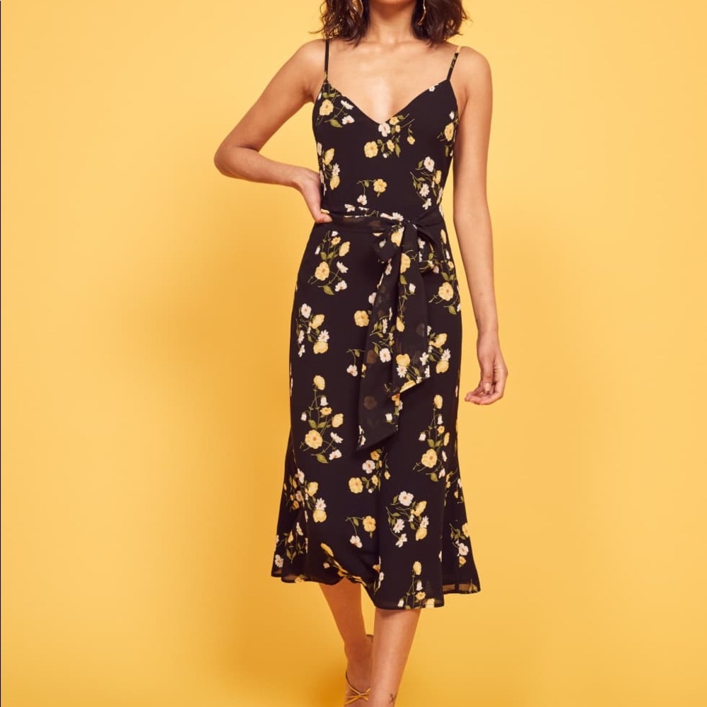 Reformation midi Dietrich Dress size 6